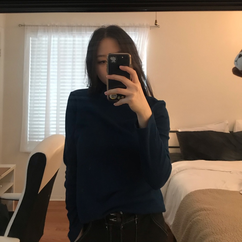 Navy long sleeve turtleneck